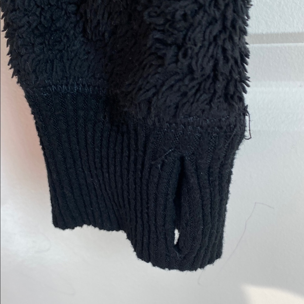 Women’s Hollister Black Textured Pullover size M - Picture 7 of 16